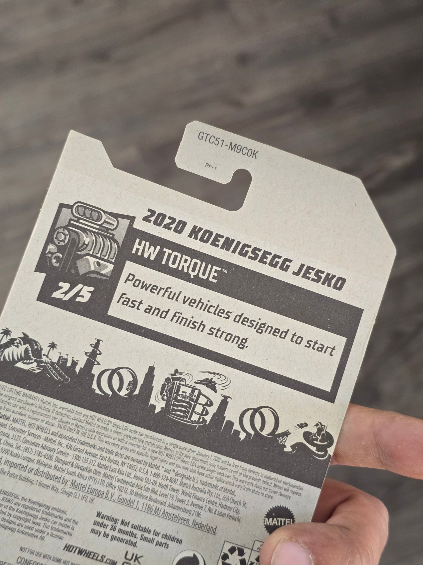 Hot Wheels 2020 Koenigsegg Jesko (White Color) - Kinder Logs