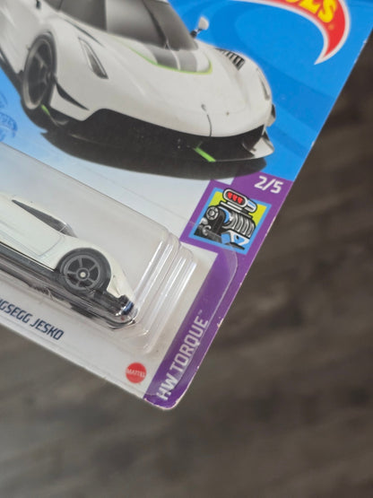 Hot Wheels 2020 Koenigsegg Jesko (White Color) - Kinder Logs