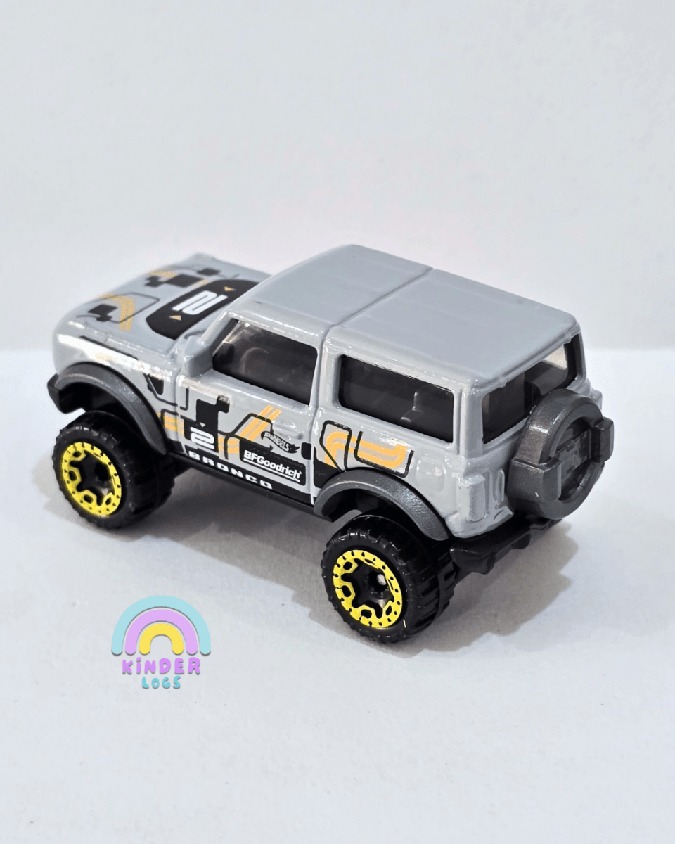 Hot Wheels 2021 Ford Bronco SUV - Grey (Uncarded) - Kinder Logs