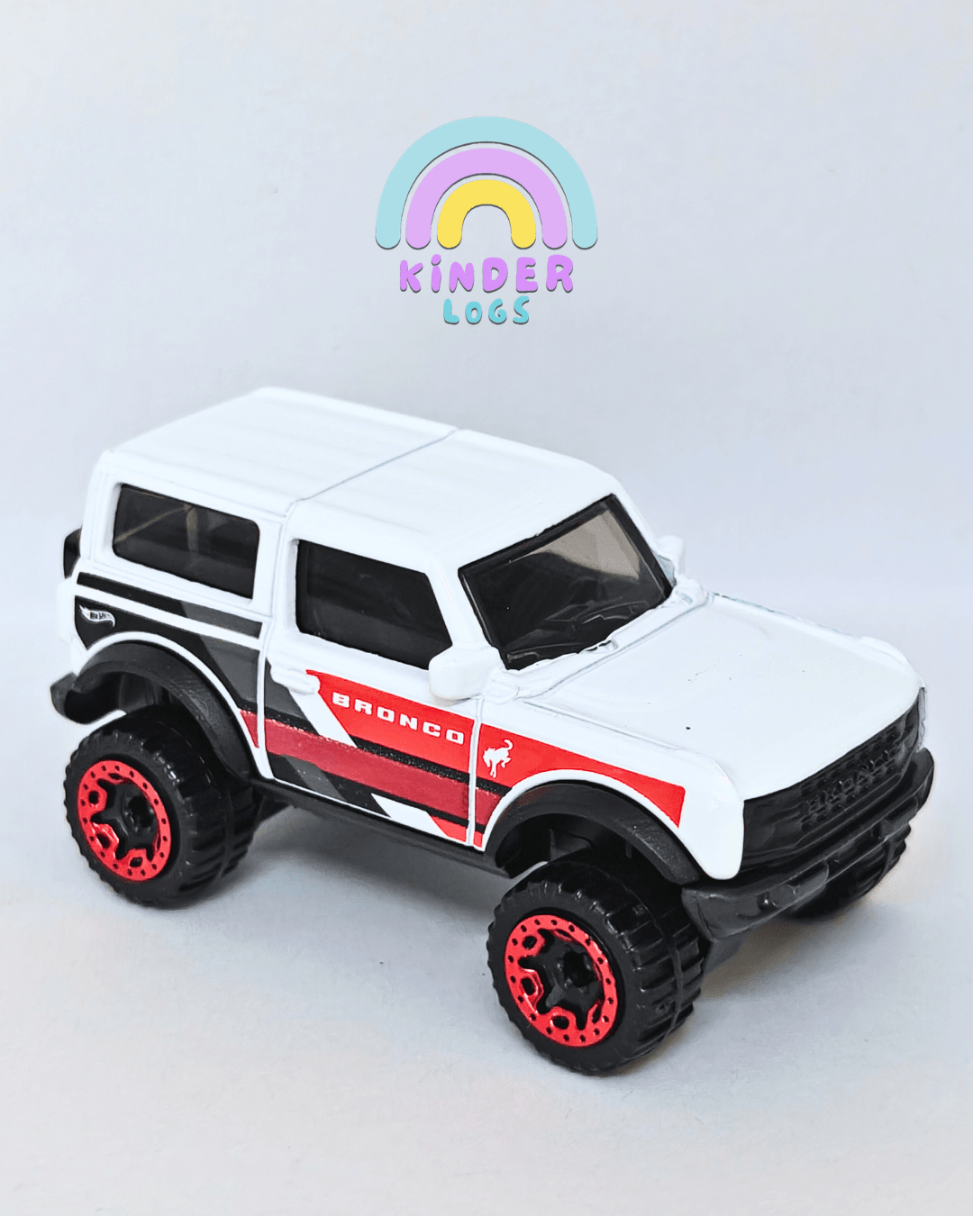 Hot Wheels 2021 Ford Bronco - White (Uncarded - New) - Kinder Logs