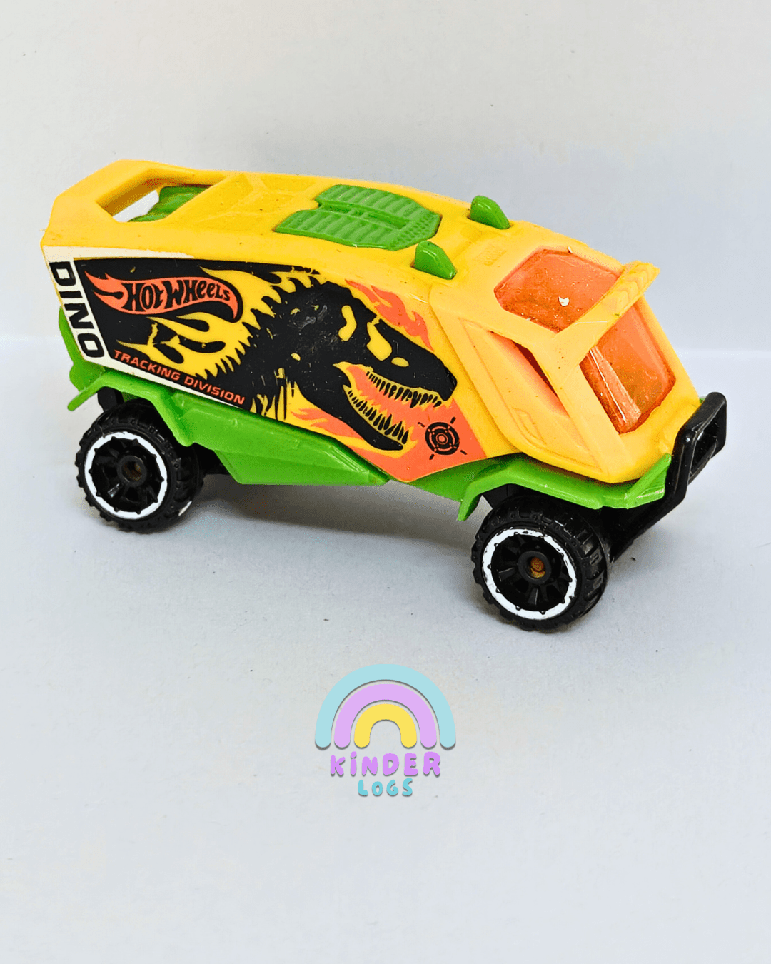Hot Wheels Aero Pod Dino Car (Pre - Owned Car) - Kinder Logs