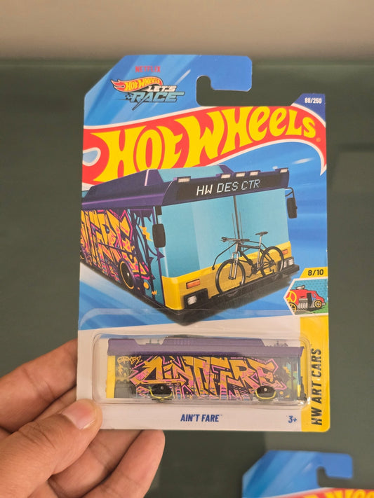 Hot Wheels Ain't Fare Bus (Imported) - Kinder Logs