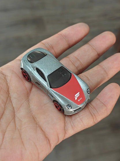 Hot Wheels Alfa Romeo 8C Competizione - Forza (Uncarded - New) - Kinder Logs