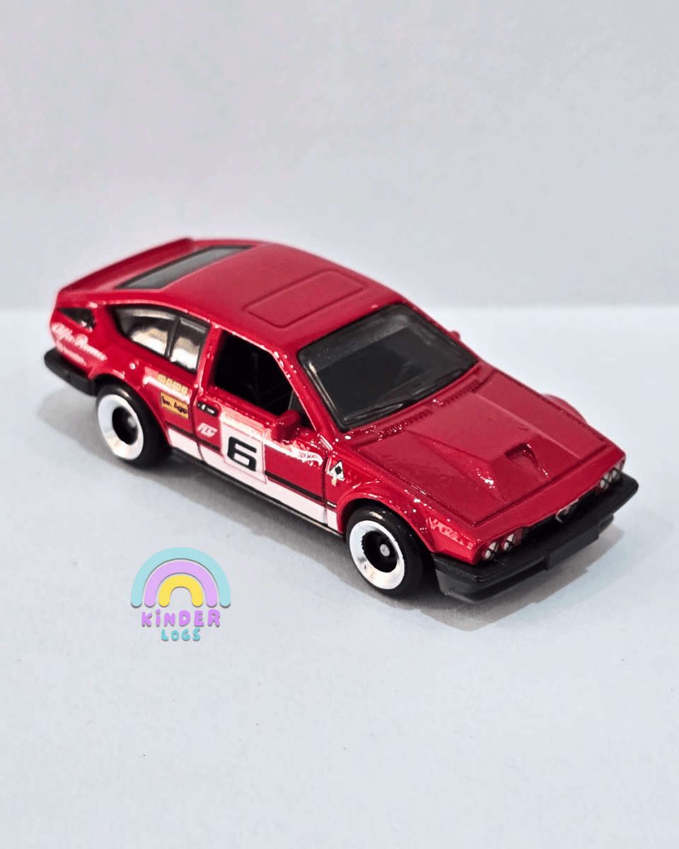 Hot Wheels Alfa Romeo GTV6 3.0 - Red (Uncarded) - Kinder Logs