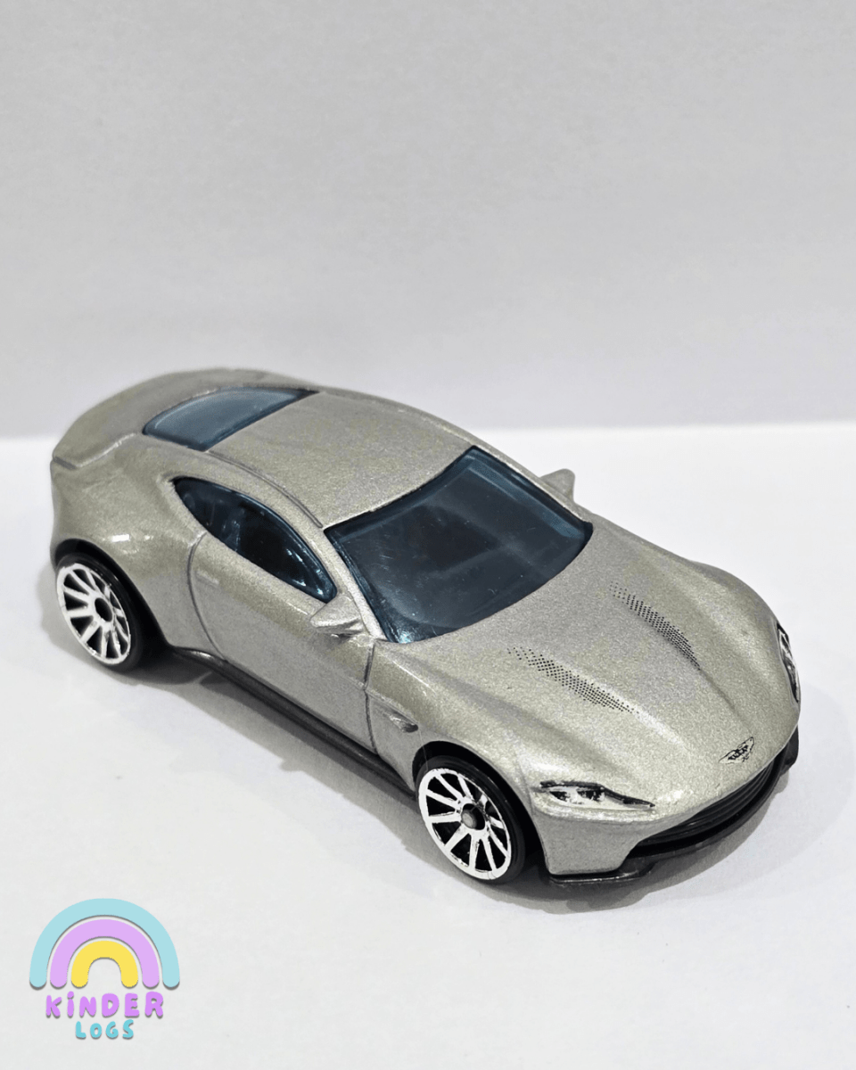 Hot Wheels Aston Martin DB10 - Silver (Uncarded) - Kinder Logs