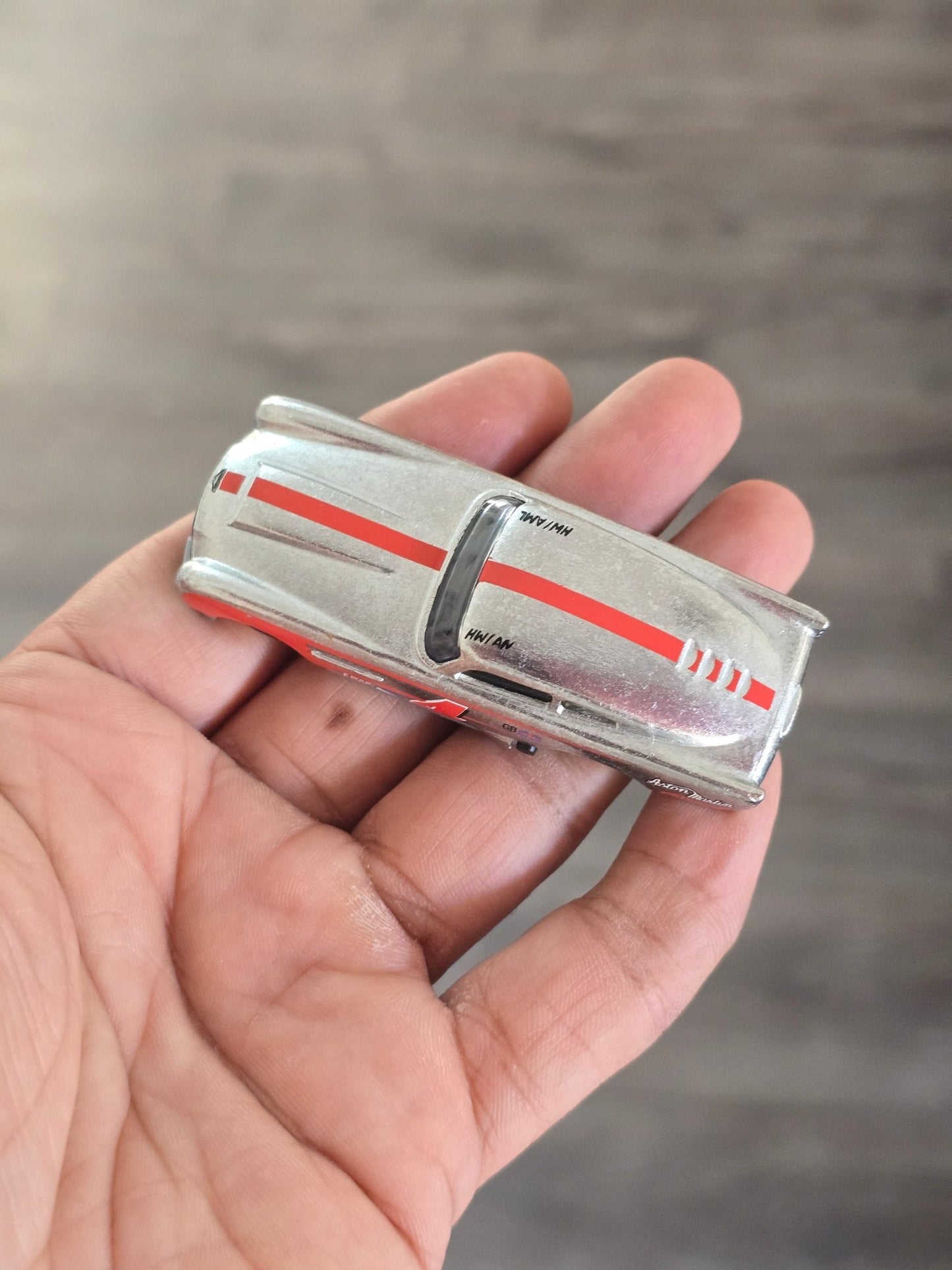 Hot Wheels Aston Martin DB4GT High - Speed Edition (Uncarded - New) - Kinder Logs