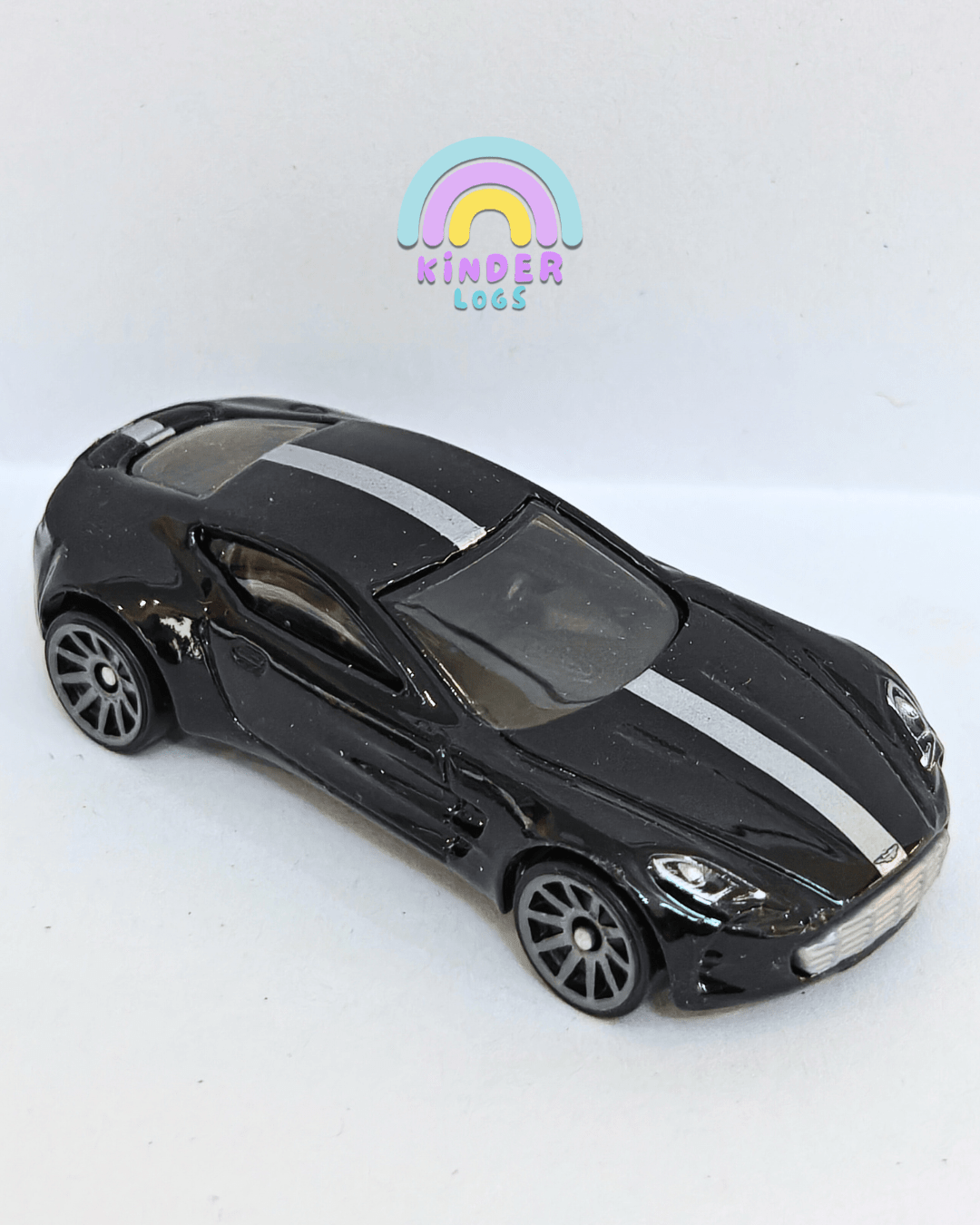 Hot Wheels Aston Martin One - 77 - Black (Uncarded - New) - Kinder Logs