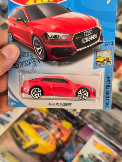 Hot Wheels Audi RS5 Coupe (Red Color) - Kinder Logs