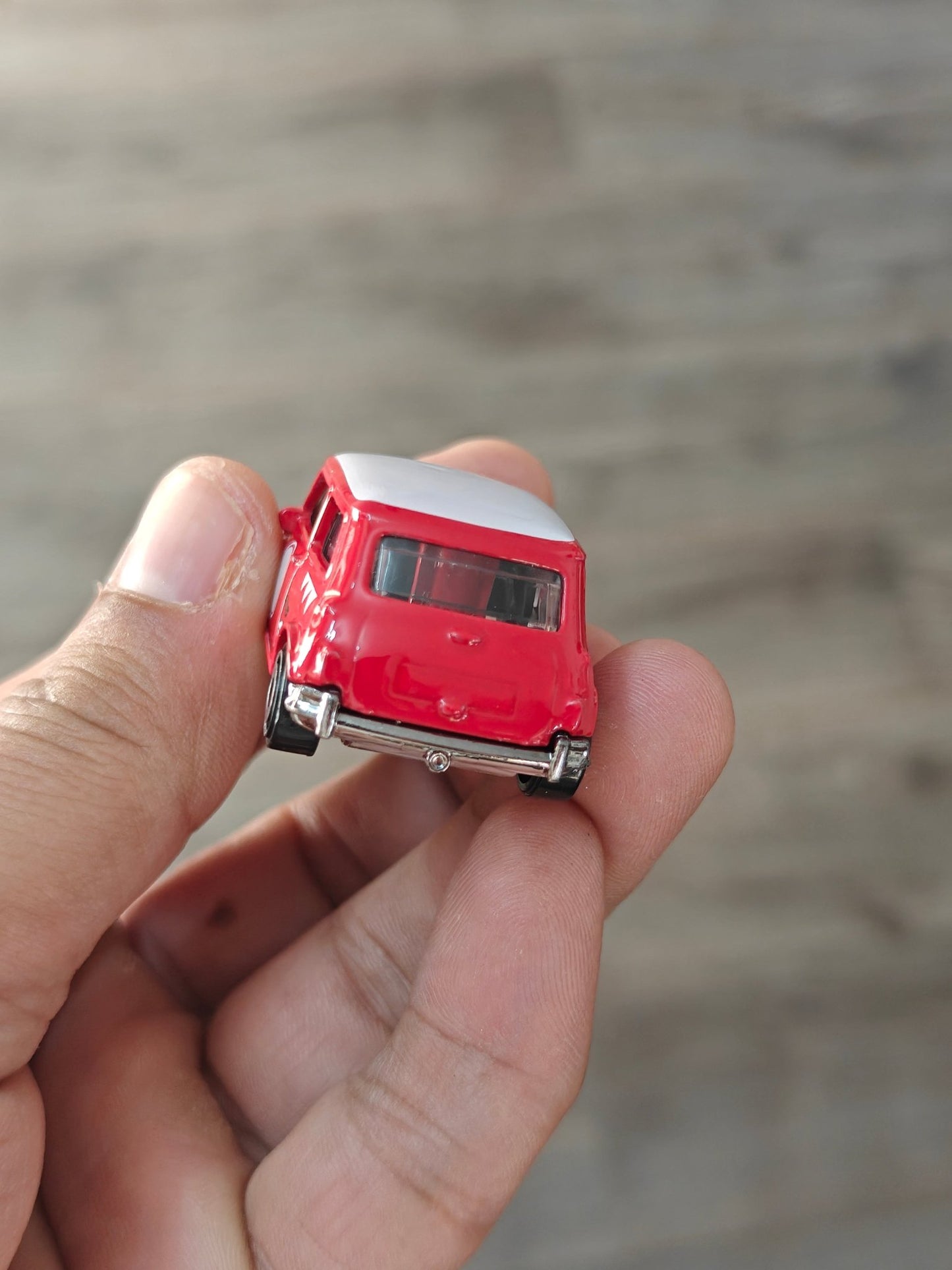 Hot Wheels Austin Mini Cooper S - Red (Uncarded - New) - Kinder Logs