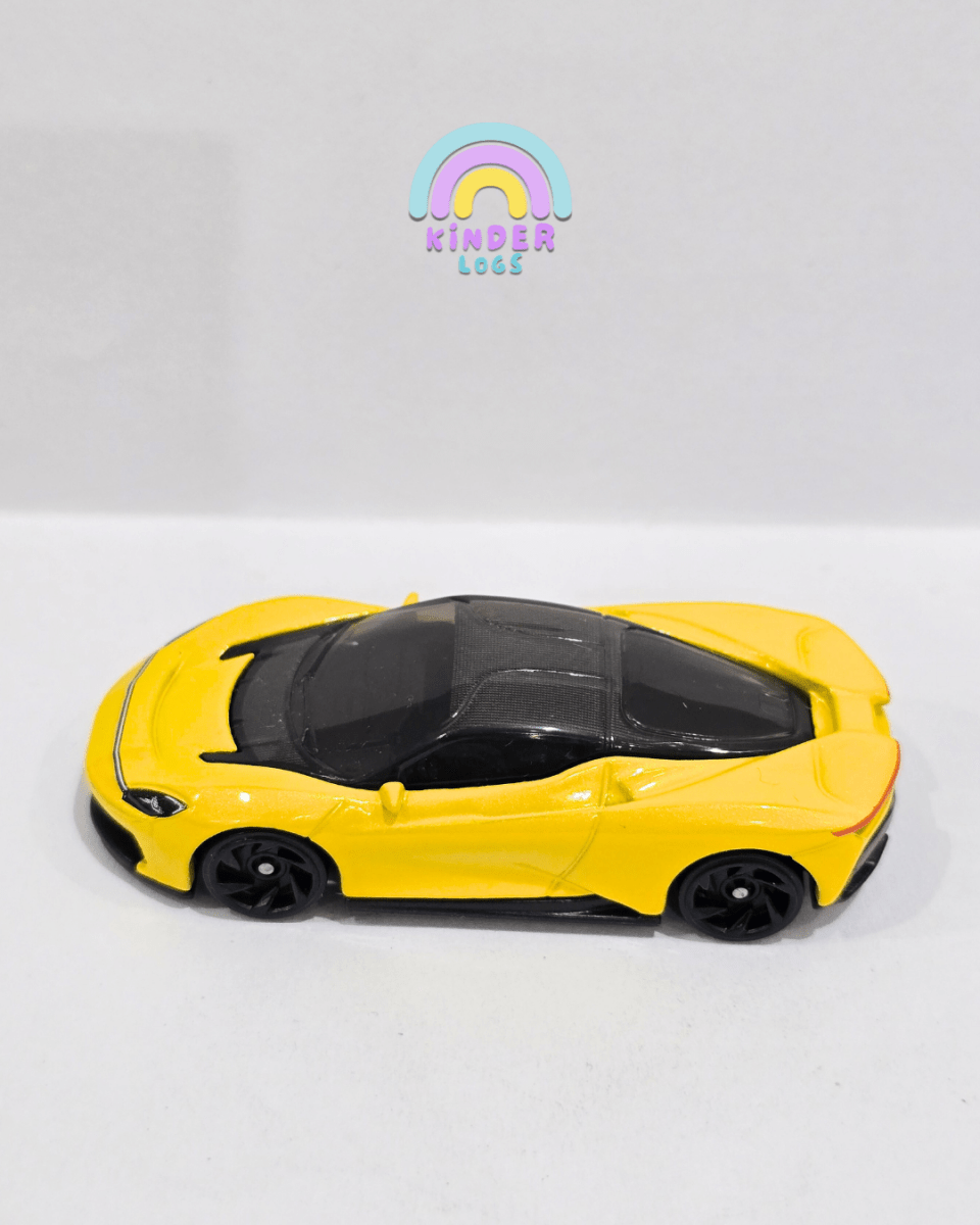 Hot Wheels Automobili Pininfarina Battista - Yellow (Uncarded) - Kinder Logs