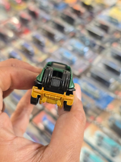 Hot Wheels Baja Bison T5 (Uncarded) - Kinder Logs