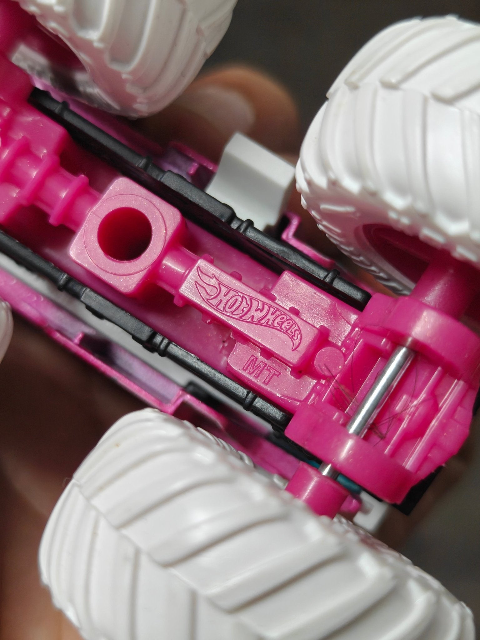 Hot Wheels Barbie Monster Truck (Uncarded - New) - Kinder Logs