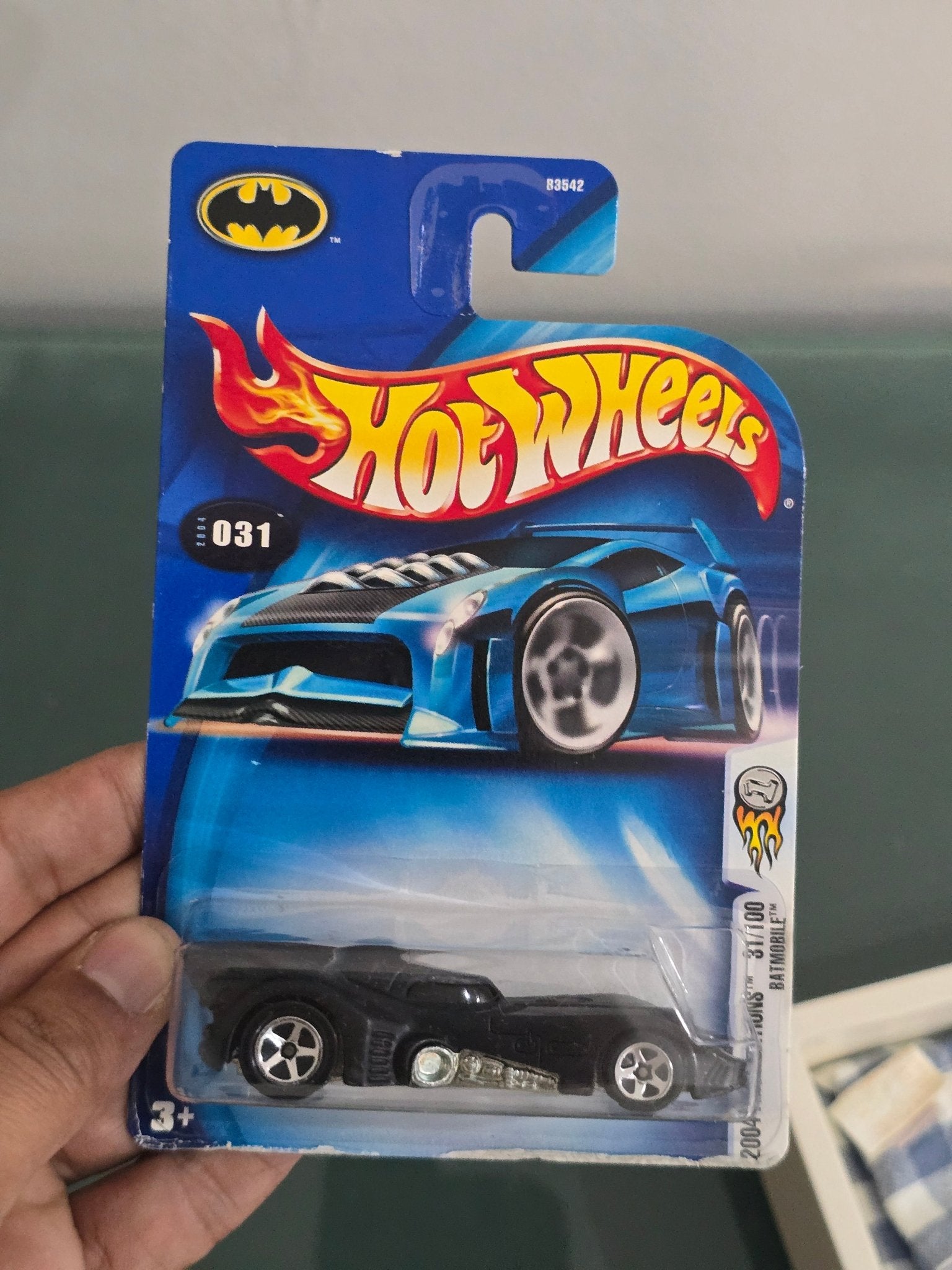 Hot Wheels Batman Batmobile - Collector No. 031 - Kinder Logs