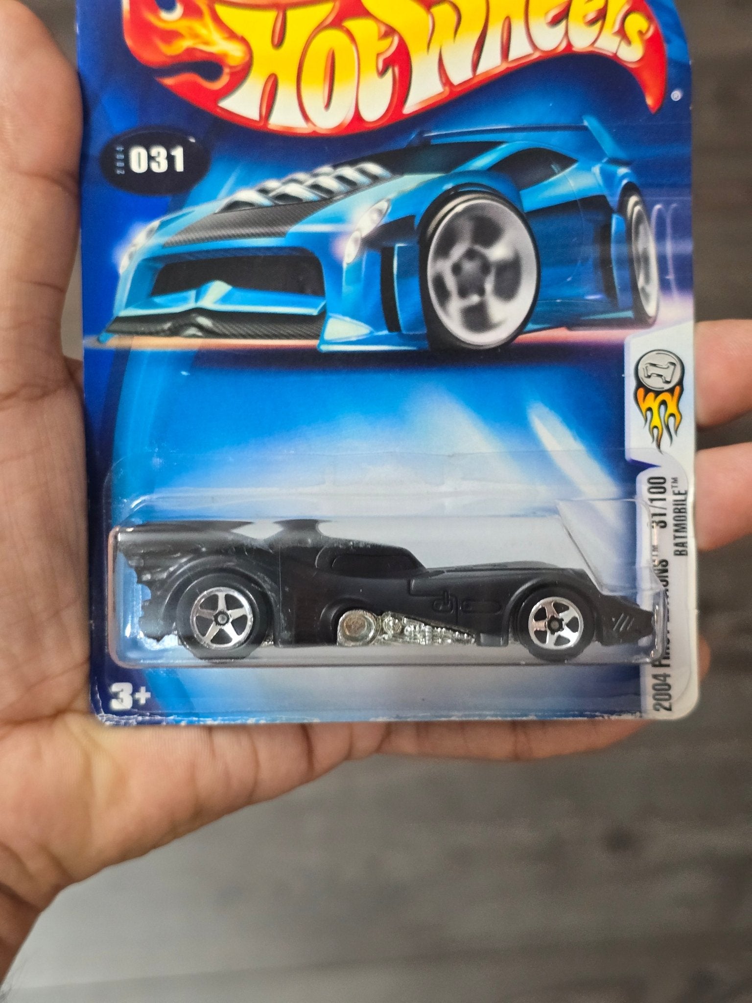 Hot Wheels Batman Batmobile - Collector No. 031 - Kinder Logs