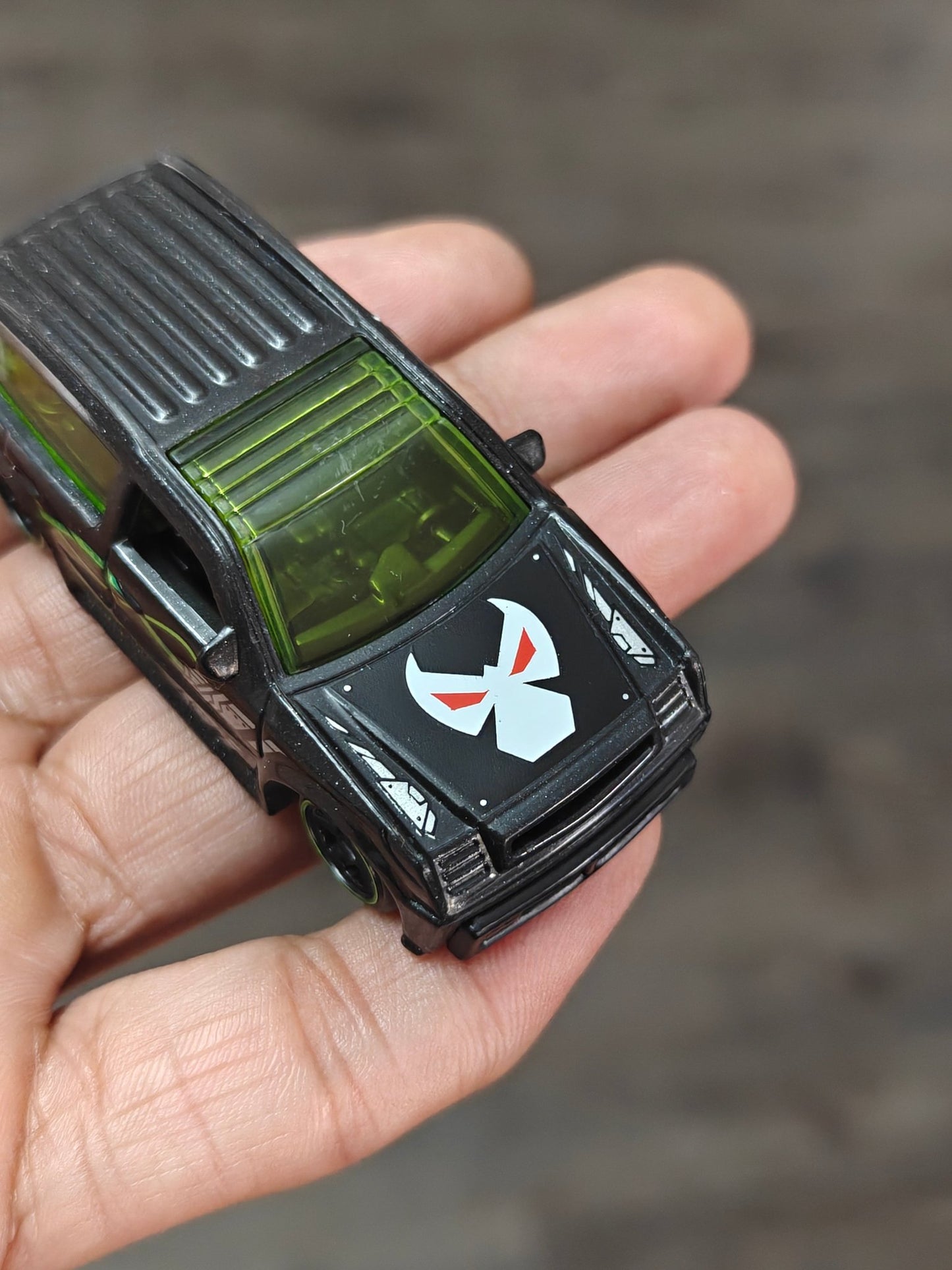 Hot Wheels Batman Boom Box (Uncarded - New) - Kinder Logs