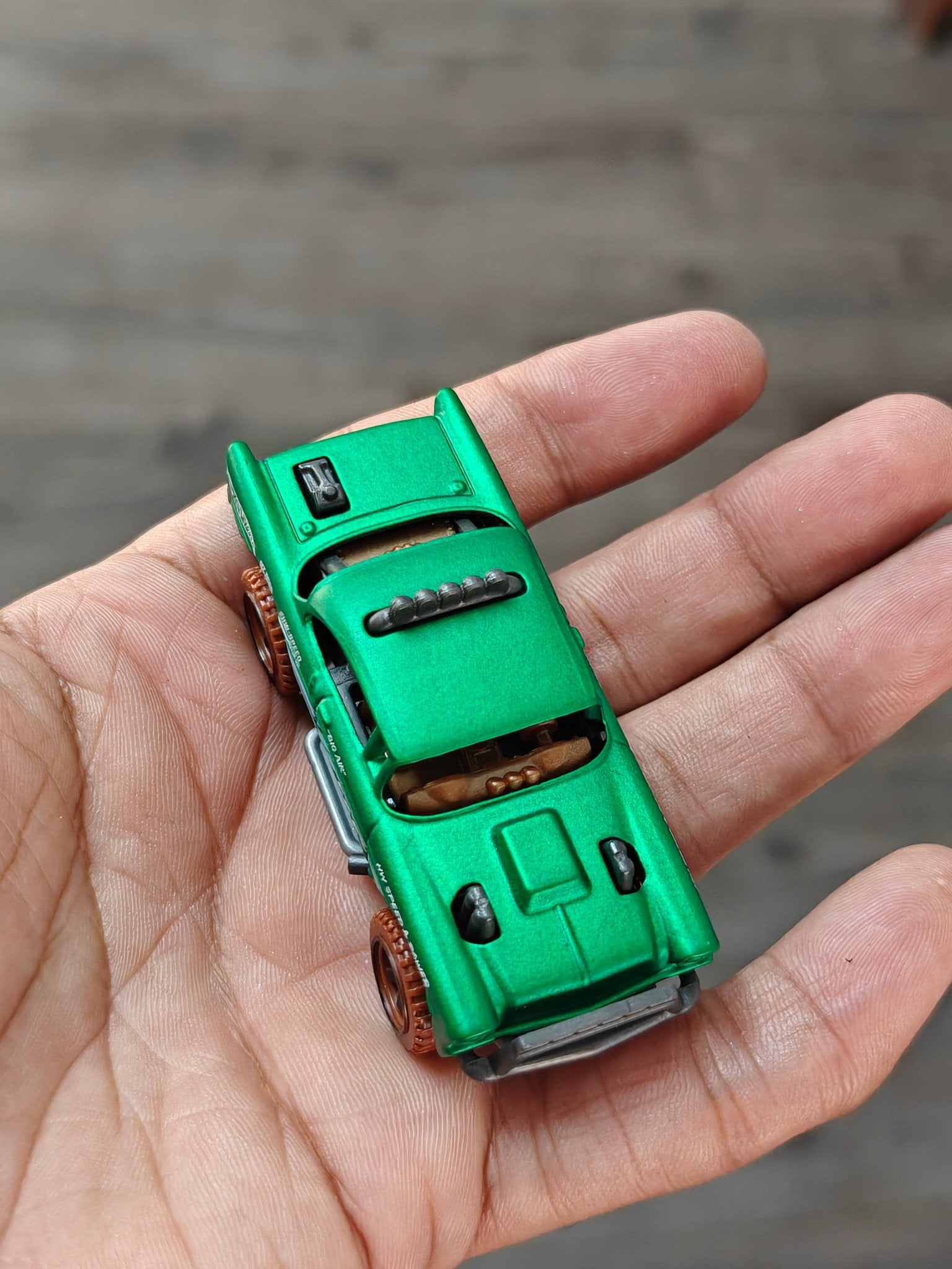 Hot Wheels Big-Air Bel Air - Green (Uncarded - New) - Kinder Logs