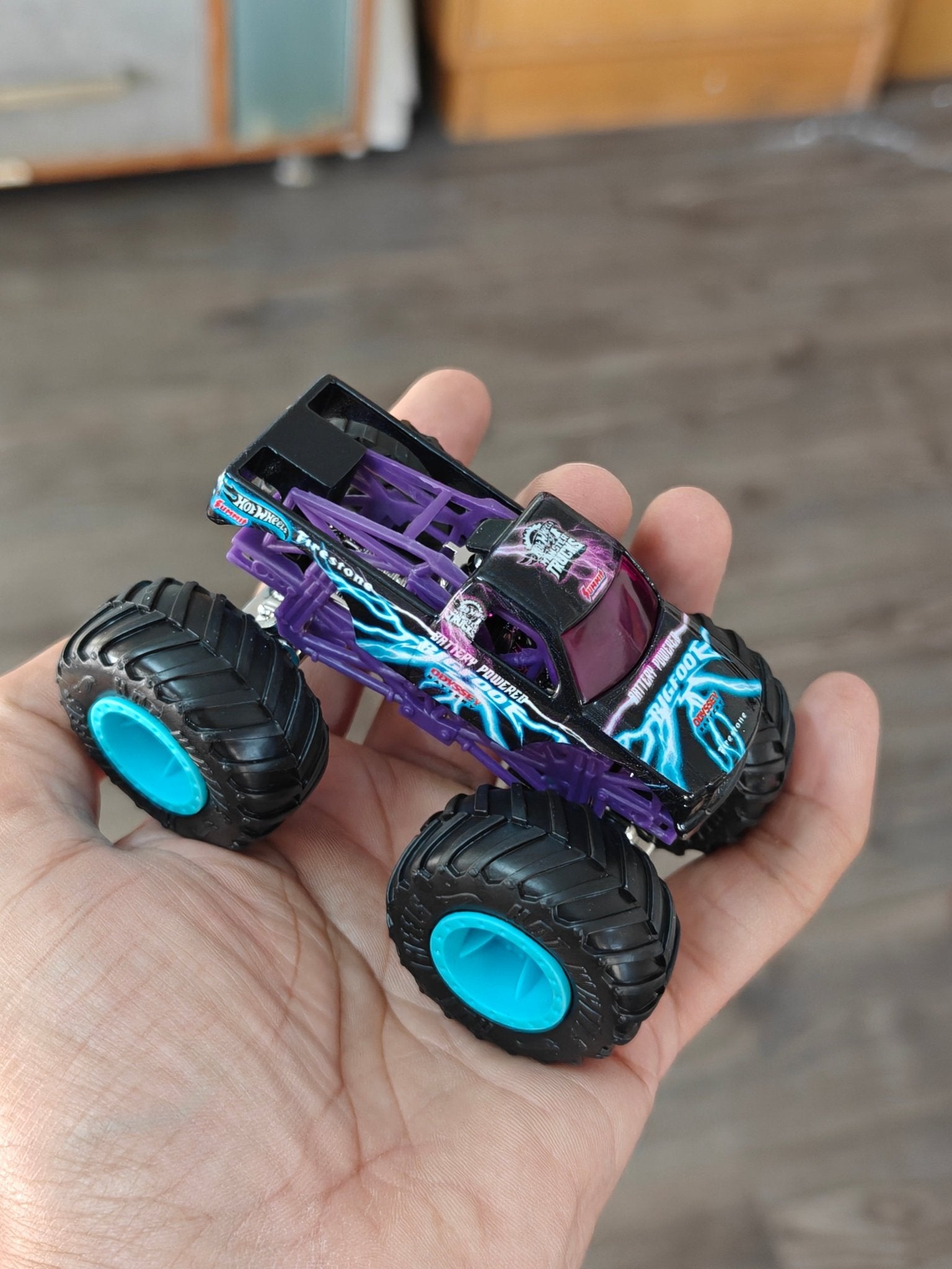 Hot Wheels BIGFOOT Monster Truck - Black (Uncarded - New) - Kinder Logs