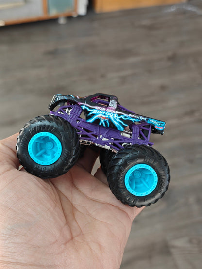 Hot Wheels BIGFOOT Monster Truck - Black (Uncarded - New) - Kinder Logs