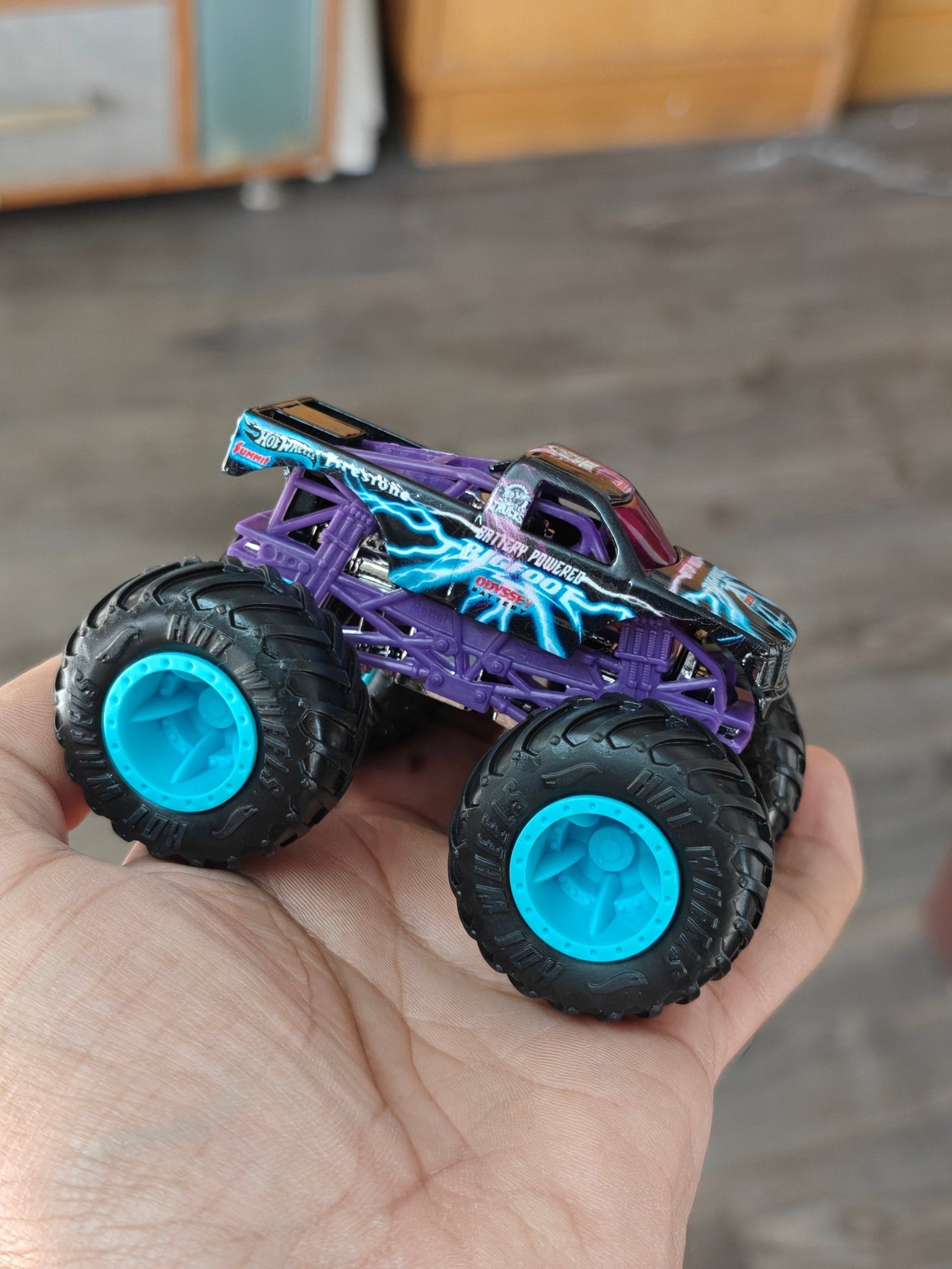 Hot Wheels BIGFOOT Monster Truck - Black (Uncarded - New) - Kinder Logs