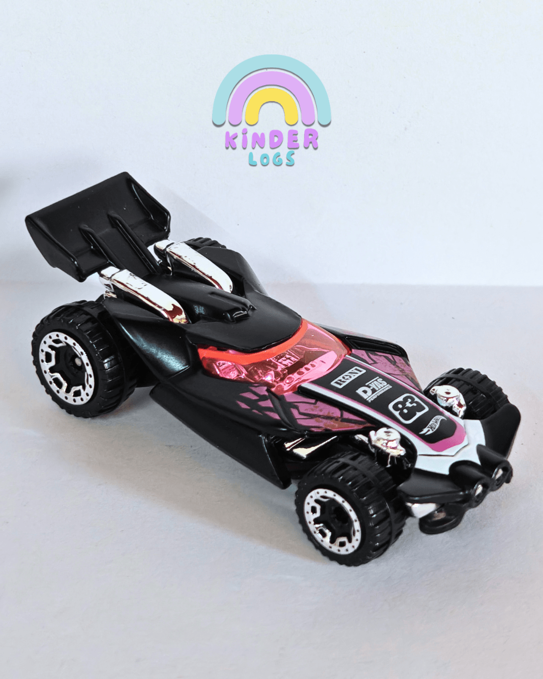 Hot Wheels Blade Raider (Uncarded - New) - Kinder Logs