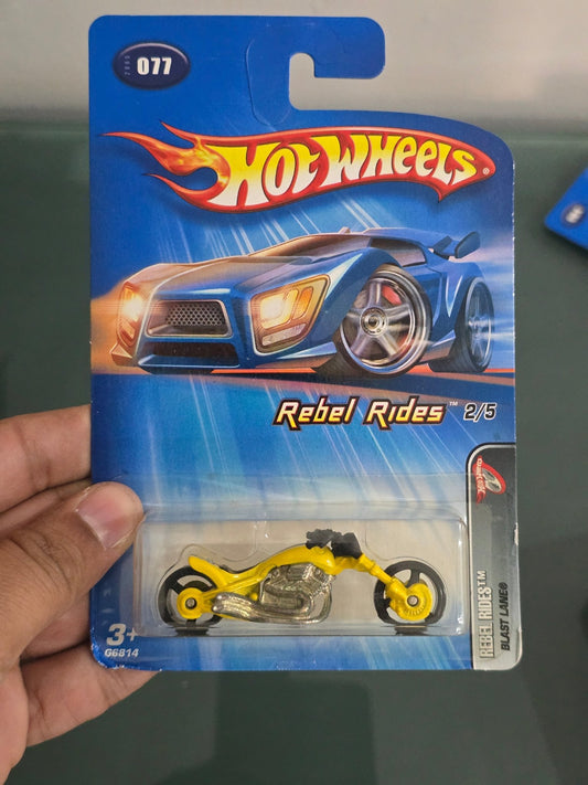 Hot Wheels Blast Lane (Yellow) - Collector No. 077 - Kinder Logs