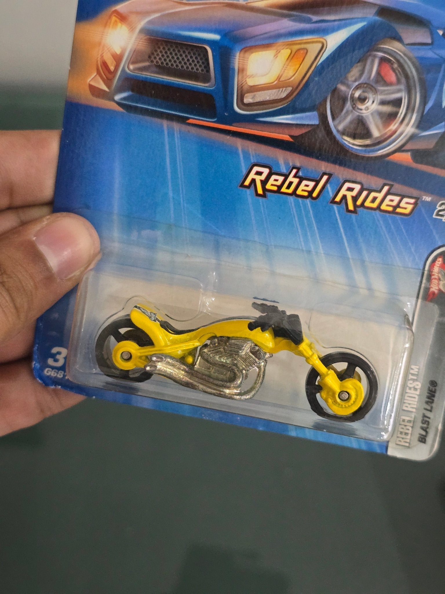Hot Wheels Blast Lane (Yellow) - Collector No. 077 - Kinder Logs