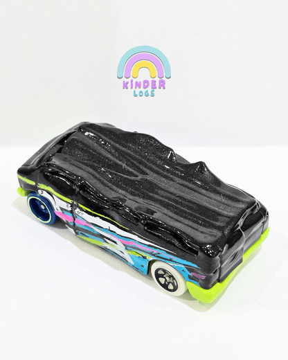 Hot Wheels Blind - Sided Crushed Van (Uncarded) - Kinder Logs