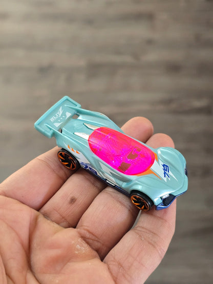Hot Wheels Blitzspeeder 2026 (Uncarded - New) - Kinder Logs