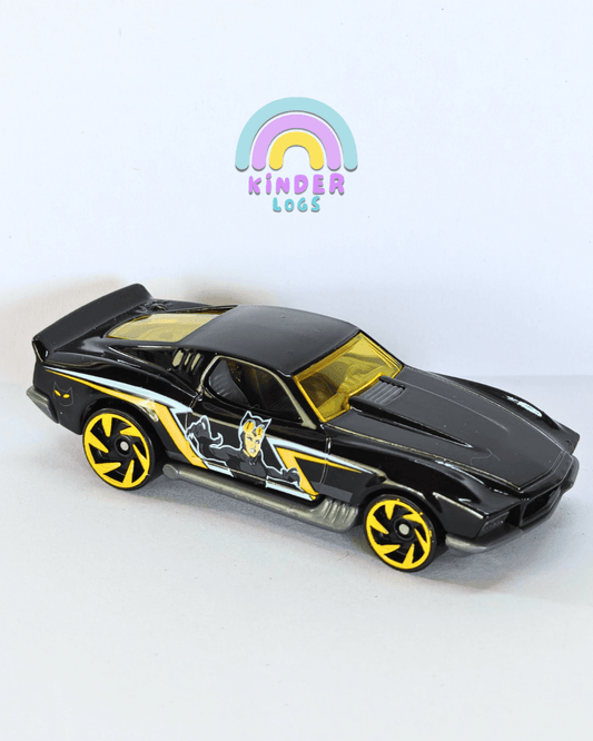 Hot Wheels Blvd. Bruiser Batgirl - Black (Uncarded - New) - Kinder Logs