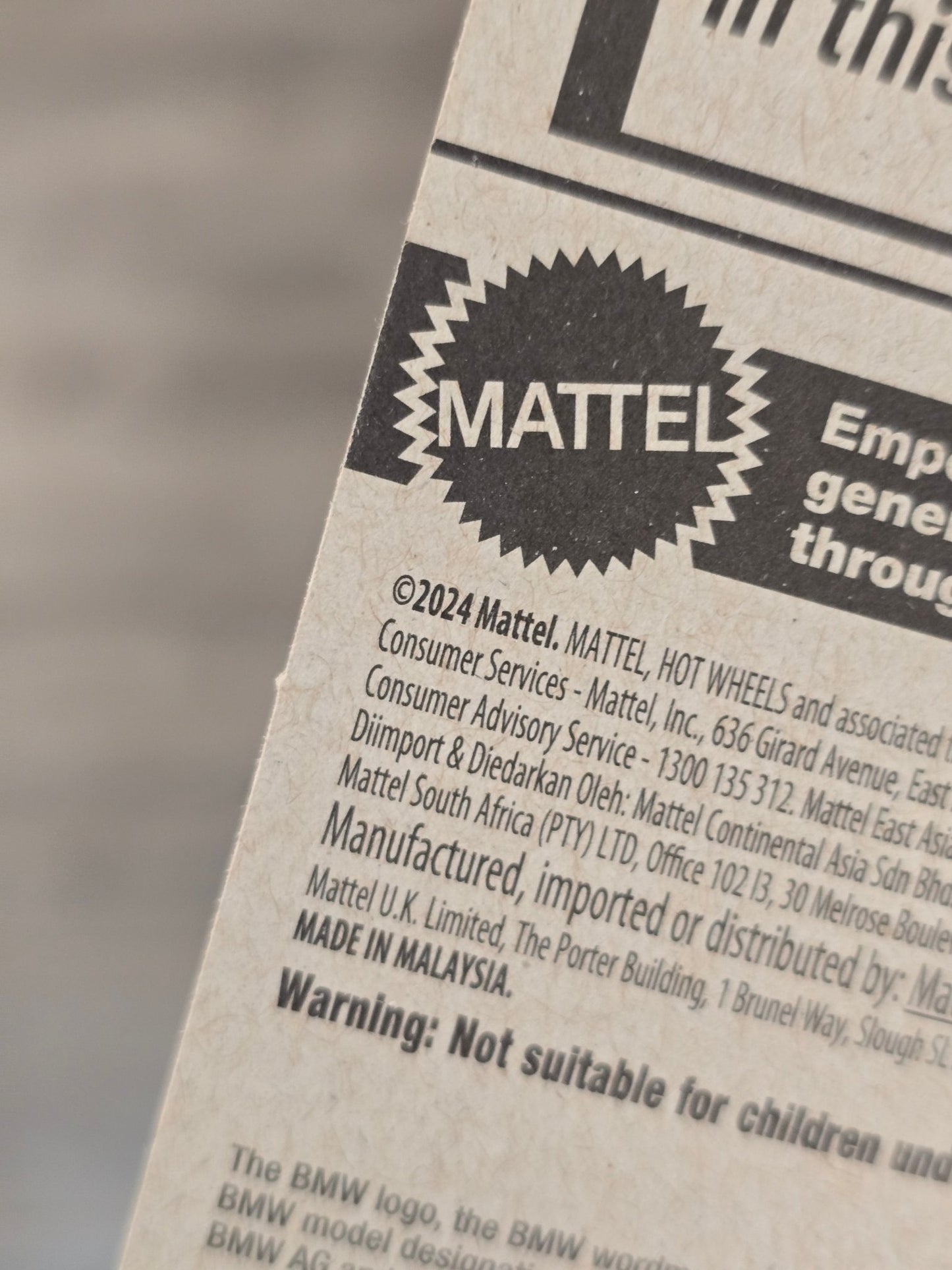 Hot Wheels BMW 2002 - ZAMAC 005 (2025) - Kinder Logs