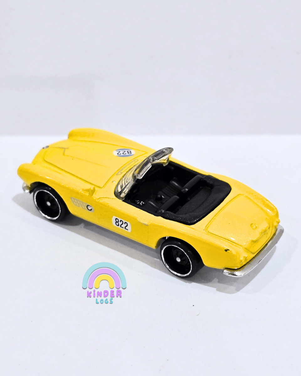 Hot Wheels BMW 507 - Yellow (Uncarded) - Kinder Logs