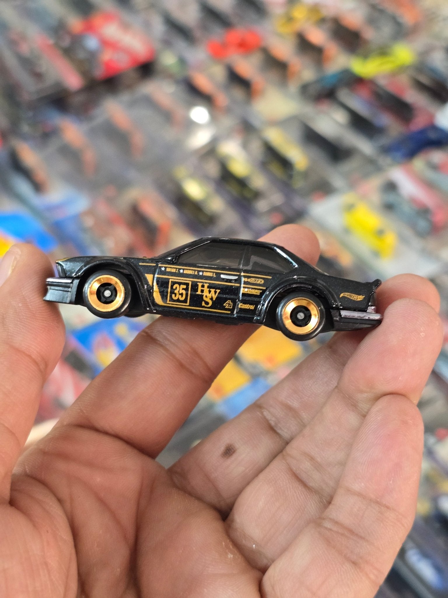 Hot Wheels BMW 635 CSi - Black (Uncarded) - Kinder Logs