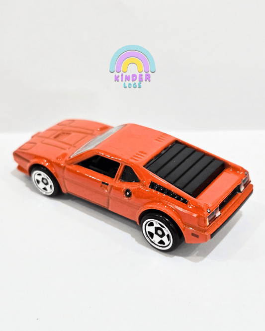 Hot Wheels BMW M1 - Orange (Uncarded) - Kinder Logs