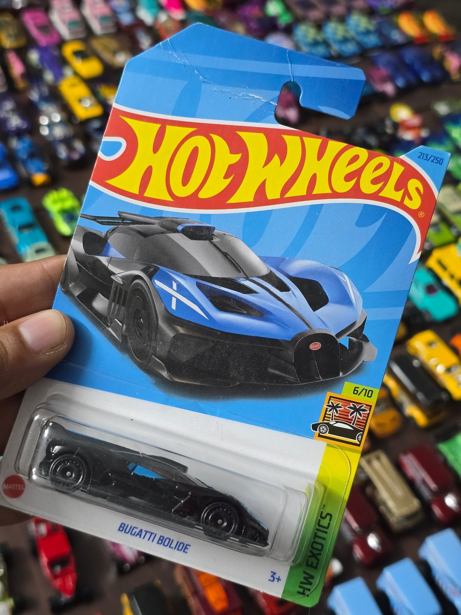 Hot Wheels Bugatti Bolide - Blue (Creased Card - Imported) - Kinder Logs