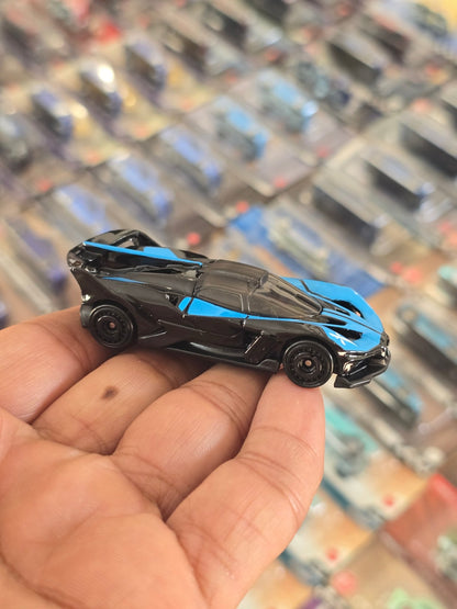 Hot Wheels Bugatti Bolide - Blue (Uncarded) - Kinder Logs