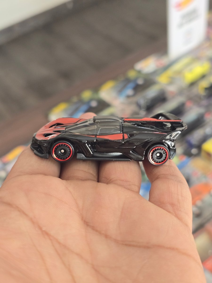Hot Wheels Bugatti Bolide - Red (Uncarded) - Kinder Logs