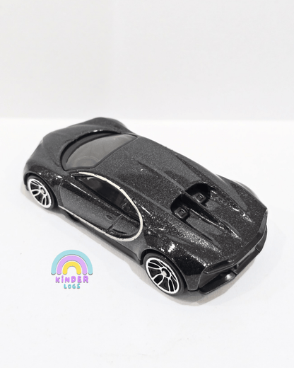 Hot Wheels Bugatti Chiron - Black (Uncarded) - Kinder Logs