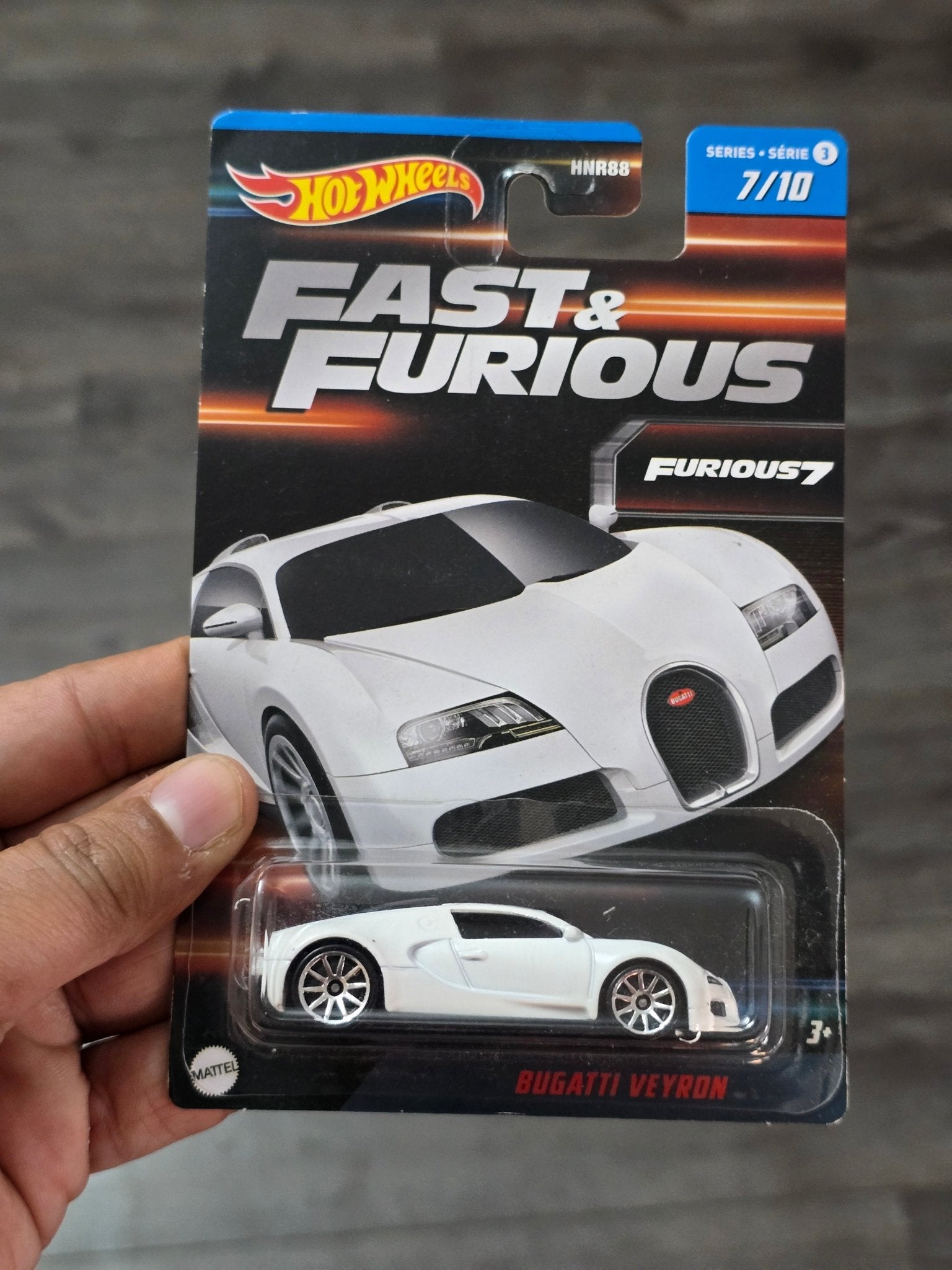 Hot Wheels Bugatti Veyron - White - Fast & Furious 7 (Imported) - Kinder Logs