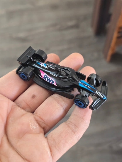 Hot Wheels BWT Alpine F1 Team Car (Uncarded - New) - Kinder Logs
