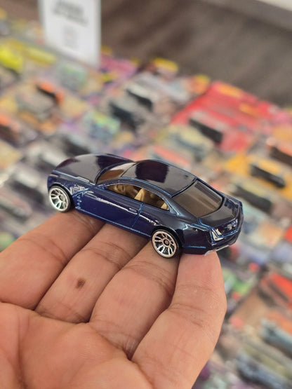 Hot Wheels Cadillac Elmiraj (Uncarded) - Kinder Logs
