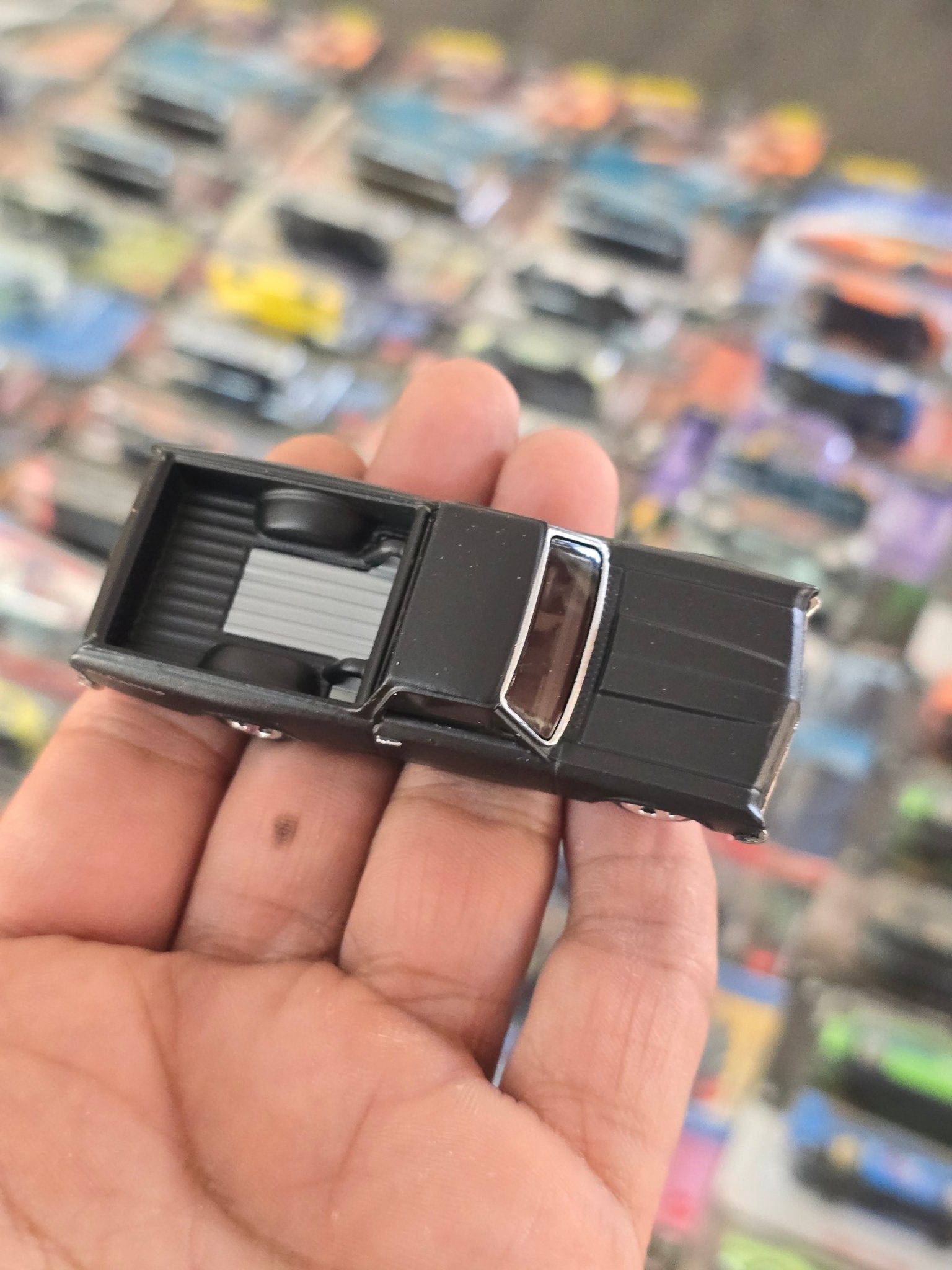 Hot Wheels Chevrolet El Camino - Fast And Furious (Uncarded) - Kinder Logs