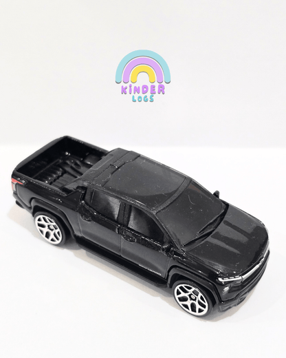 Hot Wheels Chevrolet Silverado EV RST - Black (Uncarded) - Kinder Logs
