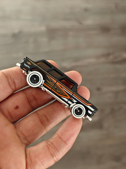 Hot Wheels Classic '55 Nomad - Black (Uncarded - New) - Kinder Logs