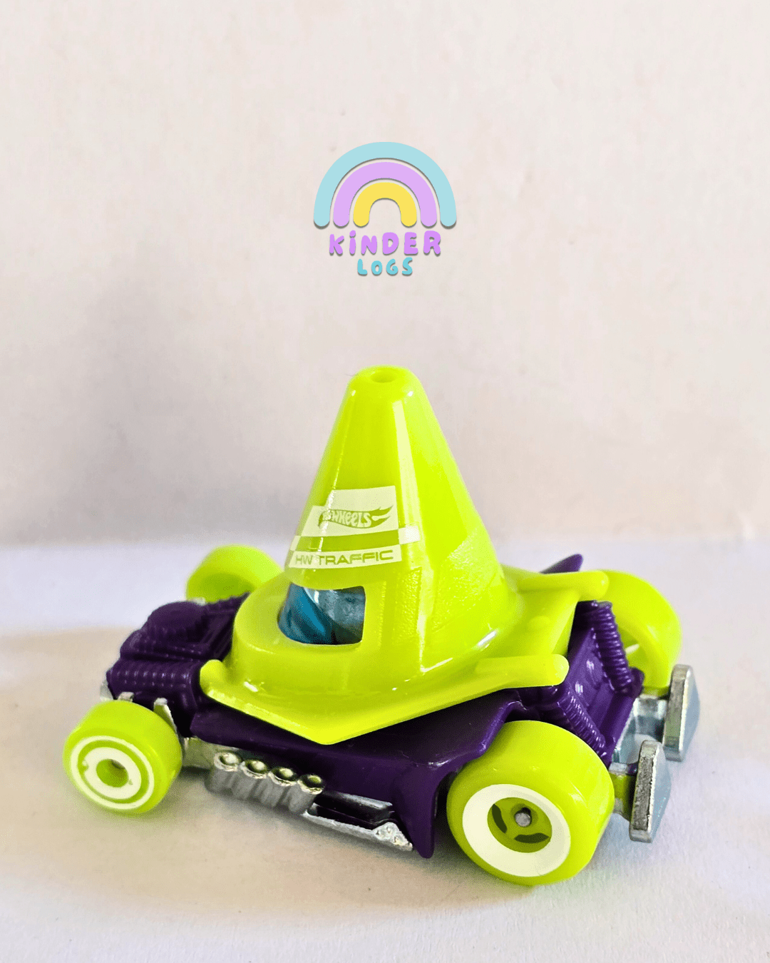 Hot Wheels Cone Shaker - Green - With Metal Base (Uncarded - New) - Kinder Logs