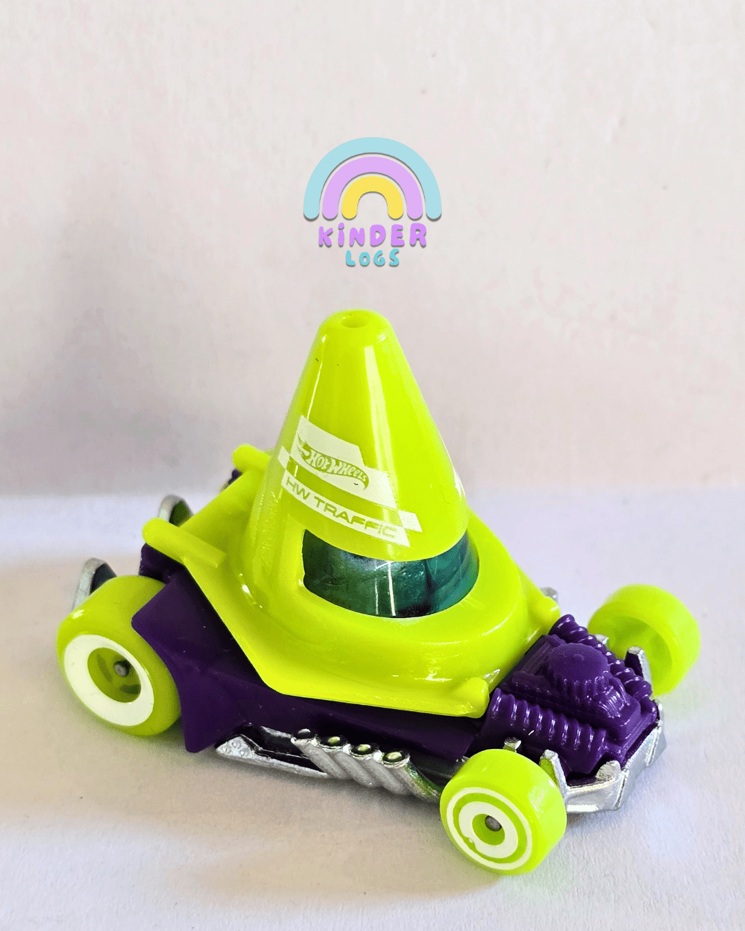 Hot Wheels Cone Shaker - Green - With Metal Base (Uncarded - New) - Kinder Logs