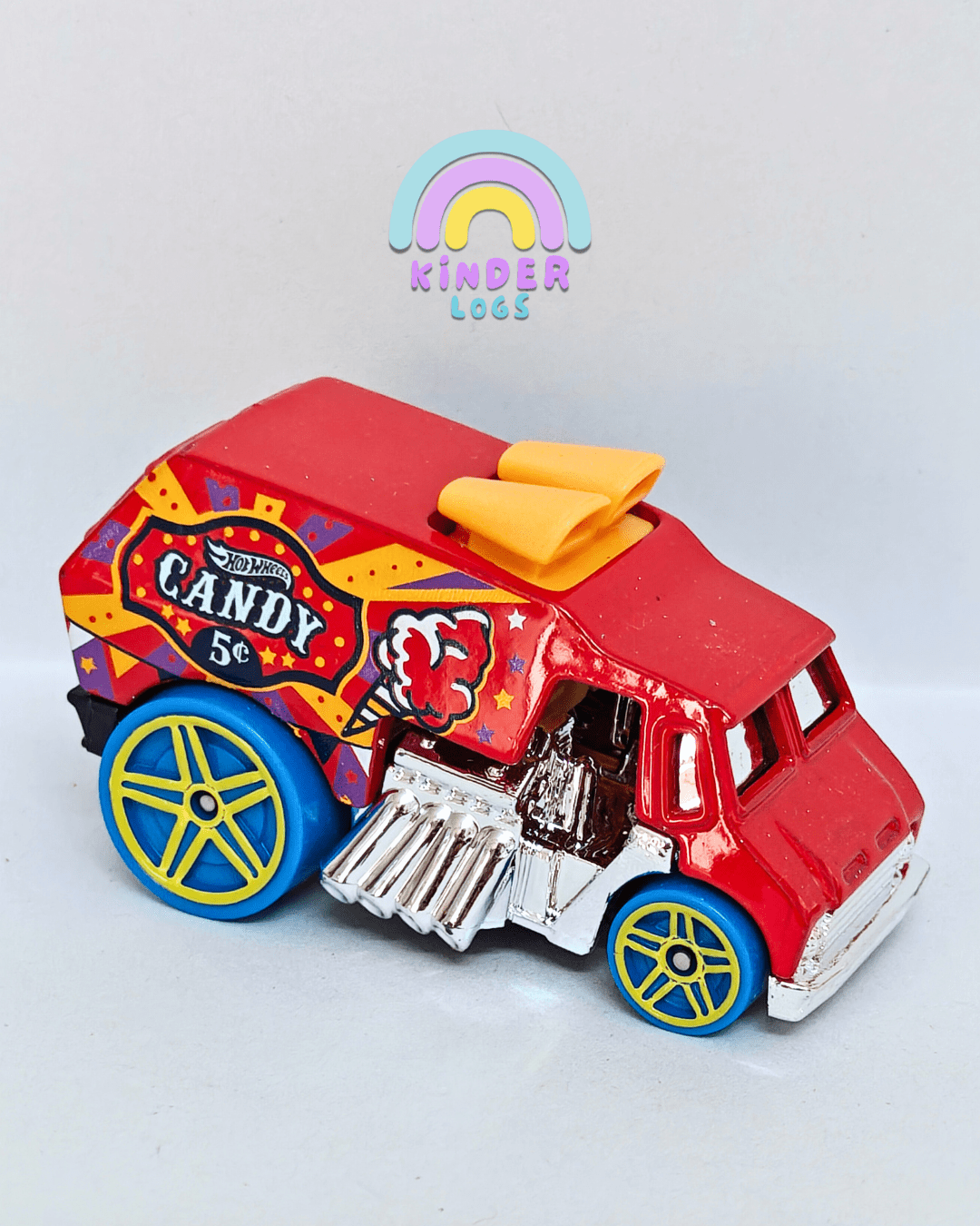 Hot Wheels Cool One - Red (Uncarded - New) - Kinder Logs