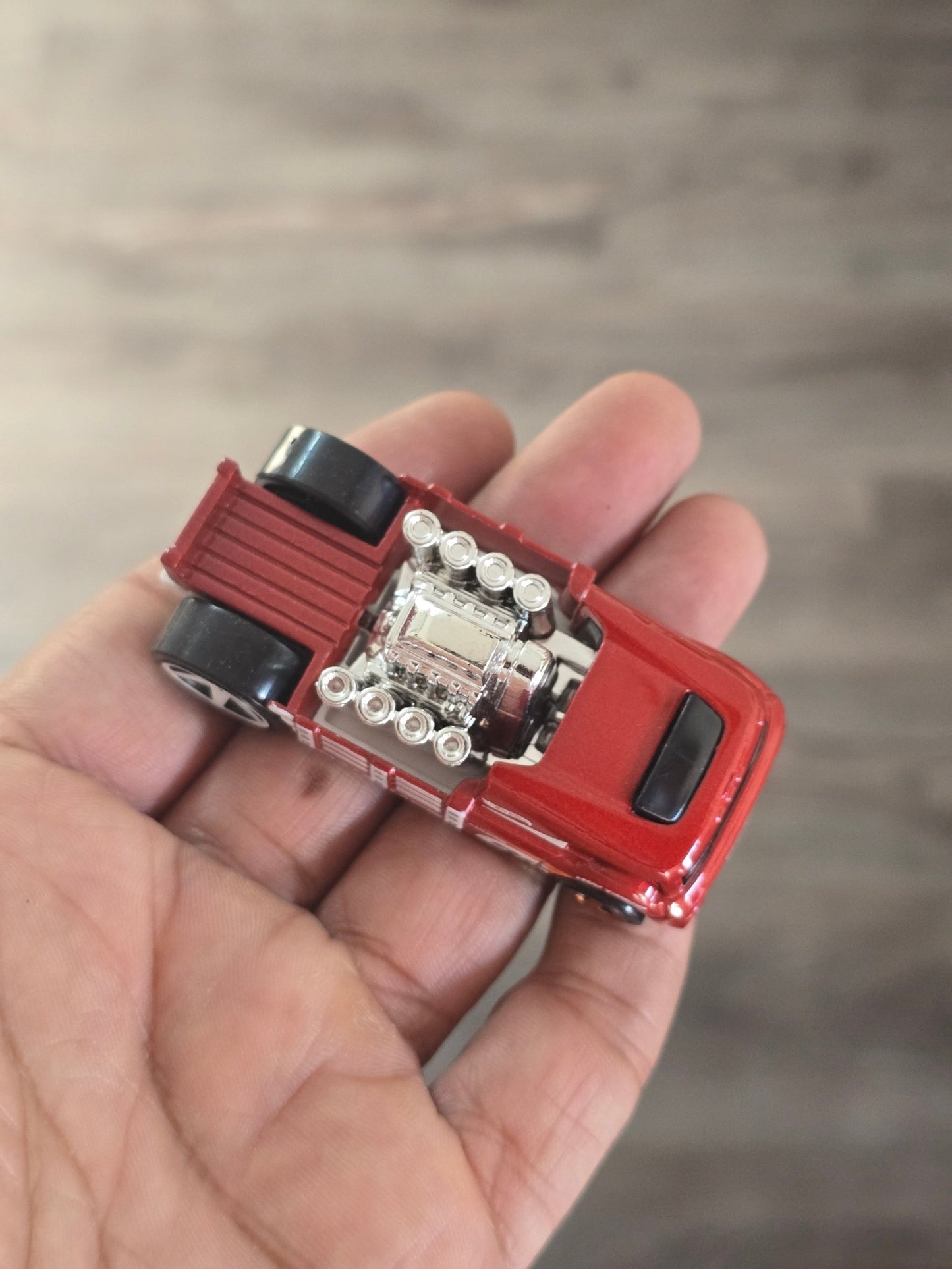 Hot Wheels Crate Racer - Red (Uncarded - New) - Kinder Logs