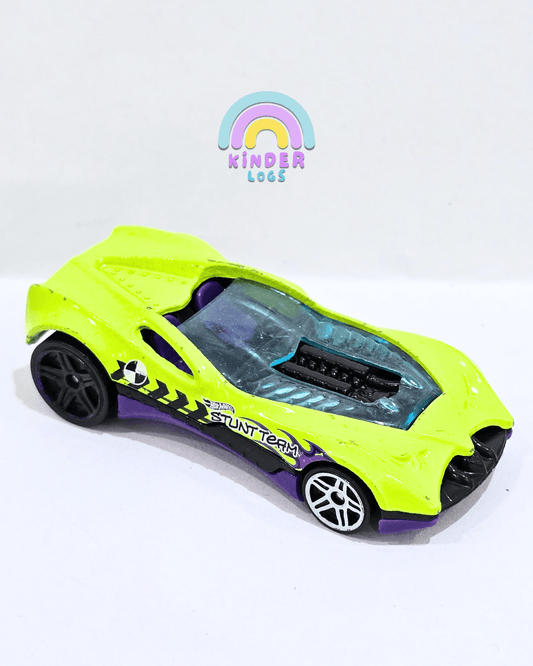 Hot Wheels CUL8R Stunt Team Car (Used Car) - Kinder Logs