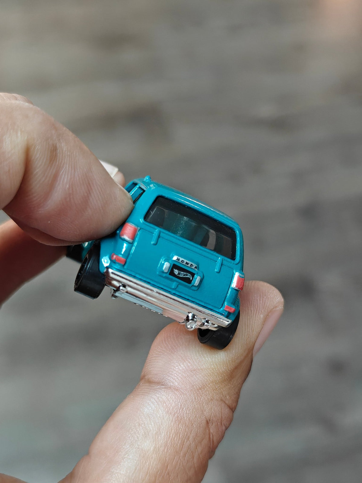 Hot Wheels Custom 1970 Honda N600 - Teal (Uncarded - New) - Kinder Logs
