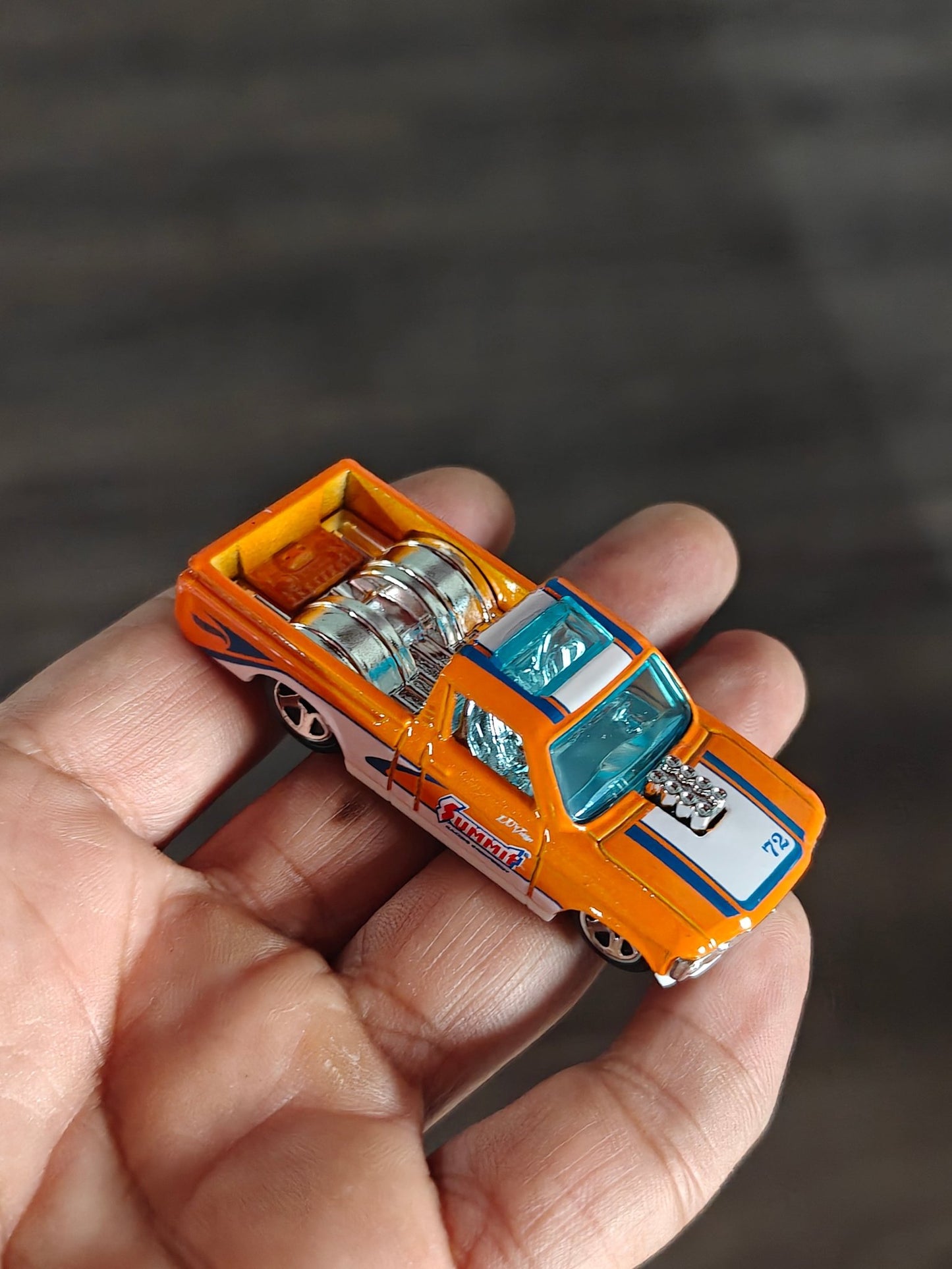 Hot Wheels Custom 1972 Chevy LUV - Orange (Uncarded - New) - Kinder Logs